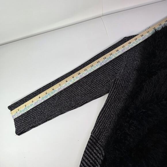 Lauren Michelle Silver Black Sparkly Fuzzy Trim Cardigan Size Medium Party - Picture 8 of 13